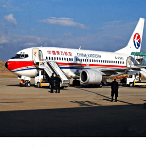长安航空空运航空快运业稳步发展的原因是什么？